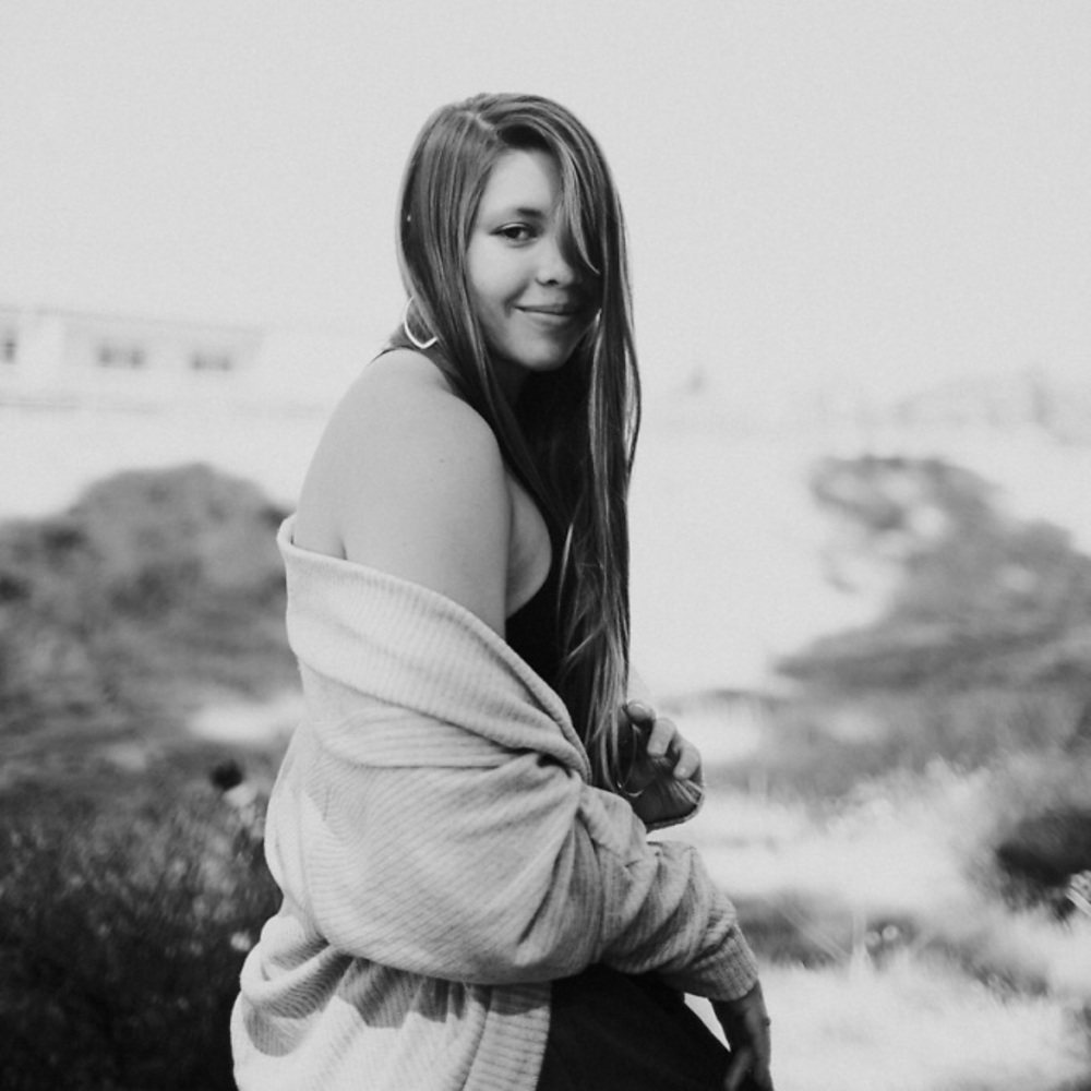 Meet your Posher, Danielle